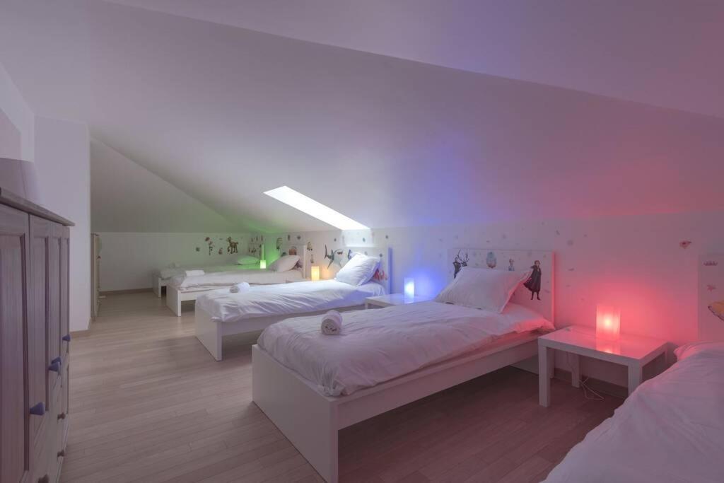 Family Disneyland Apartment Magny-le-Hongre Exteriör bild